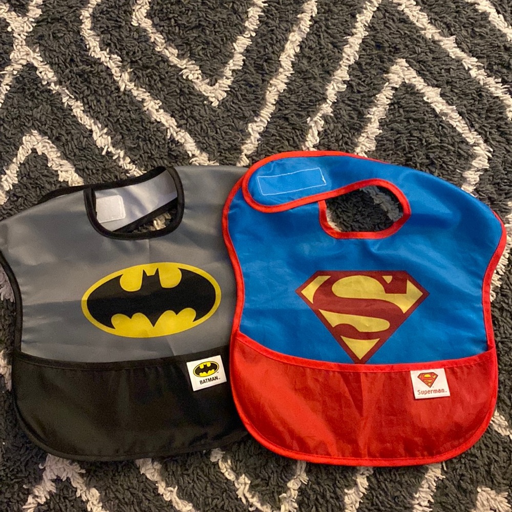Bumkins Batman/ Superman Bibs